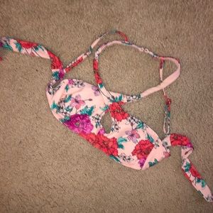 Bikini top